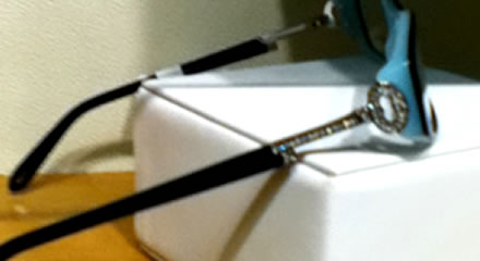 Eyeglasses with Key Design