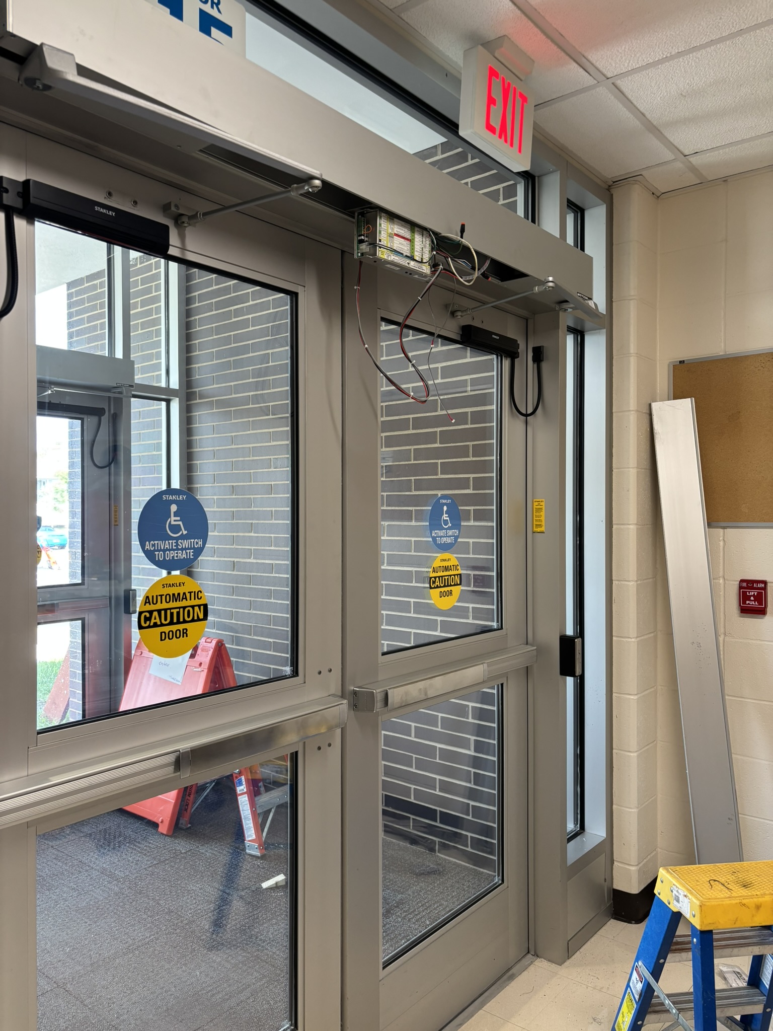 ADA-Compliant Door Auto Operators for Chicago Buildings